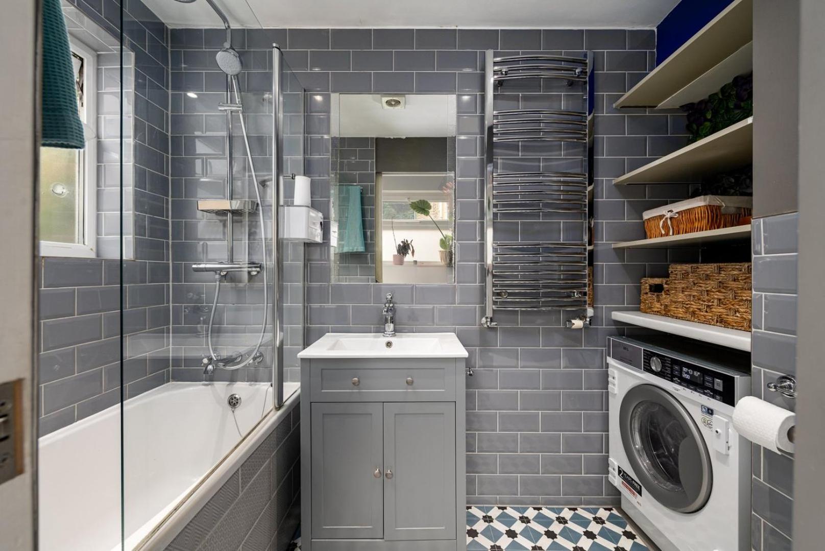 Guestready - Charming With Garden In * Londra
